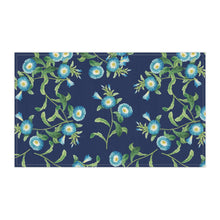 Load image into Gallery viewer, Blu Poppy hand towel