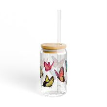 Load image into Gallery viewer, Butterfly Sipper Glass